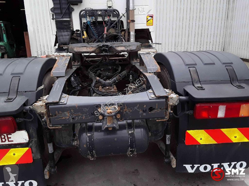 جرار Volvo 500