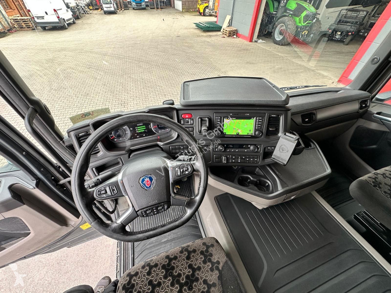 جرار Scania 4x2 BL SA Retarder/ACC / NAVI/DAB+/LDW