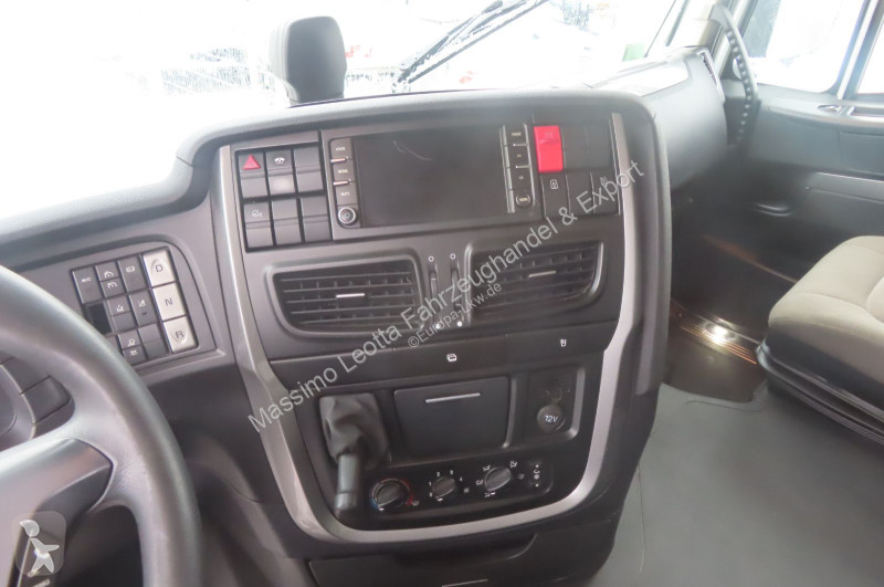 جرار Iveco AS440S40T/P LNG Gas   Fz.Nr.86