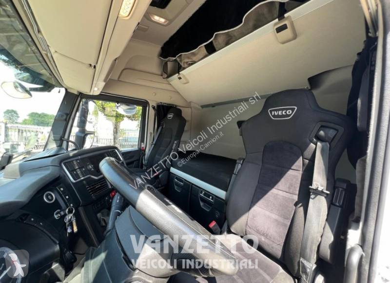جرار Iveco