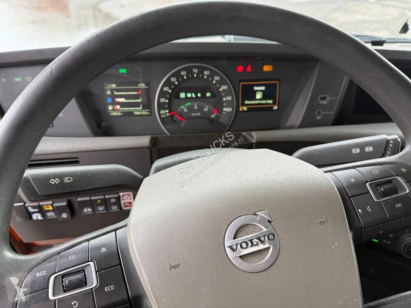 جرار Volvo 4 540 - 8X4 - 700410 KM - INTARDER