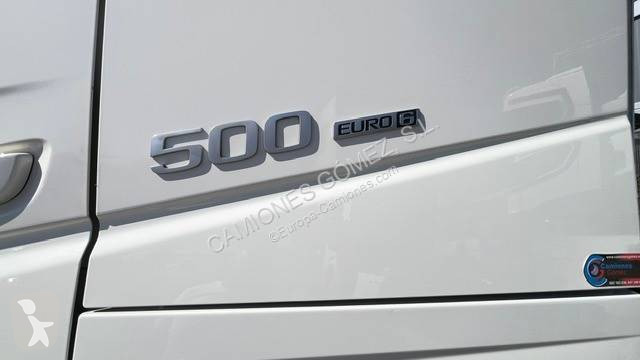 جرار Volvo