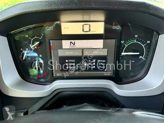 جرار Renault T460...