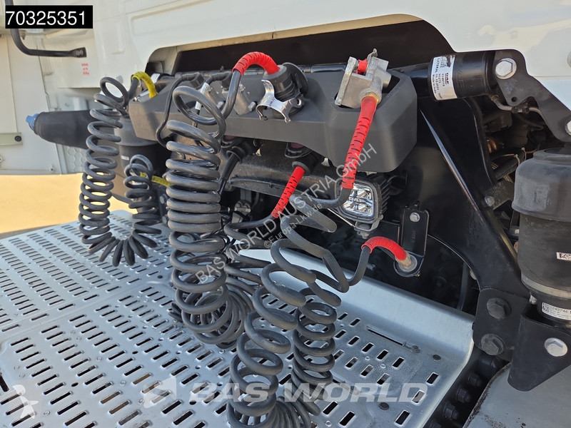 جرار DAF XG  4X2 2x Tank ACC Alcoa