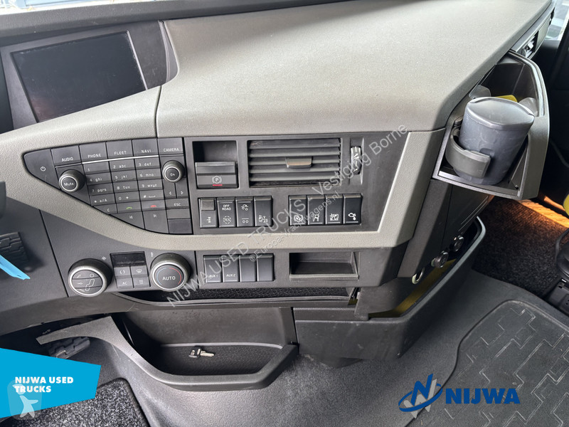 جرار Volvo 750 6x2/4 i.c.m. KWB P3 oplegger met...