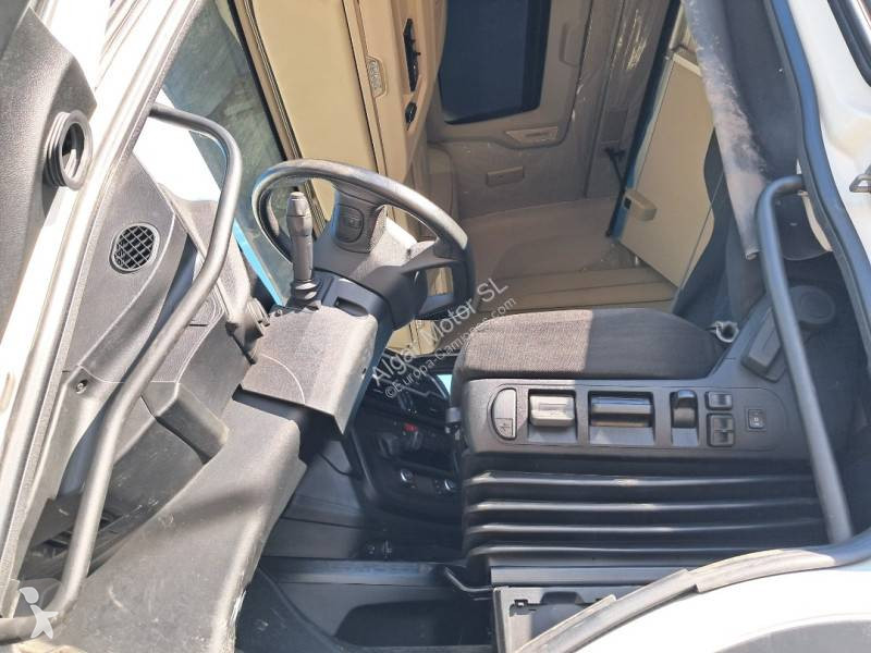 Iveco  tractor unit