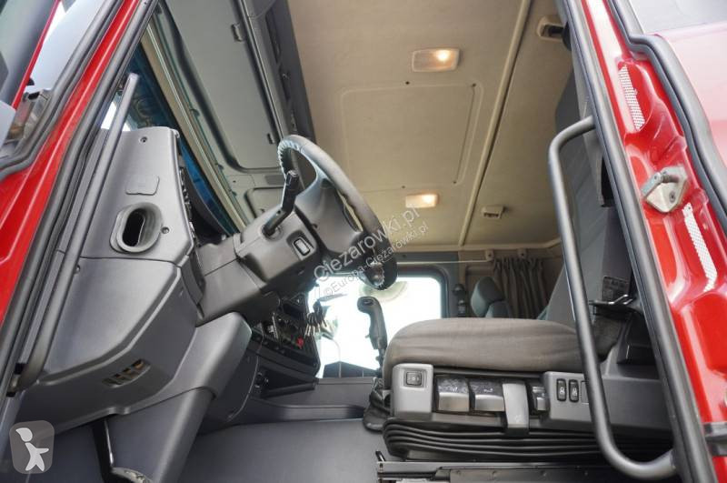 Влекач Scania