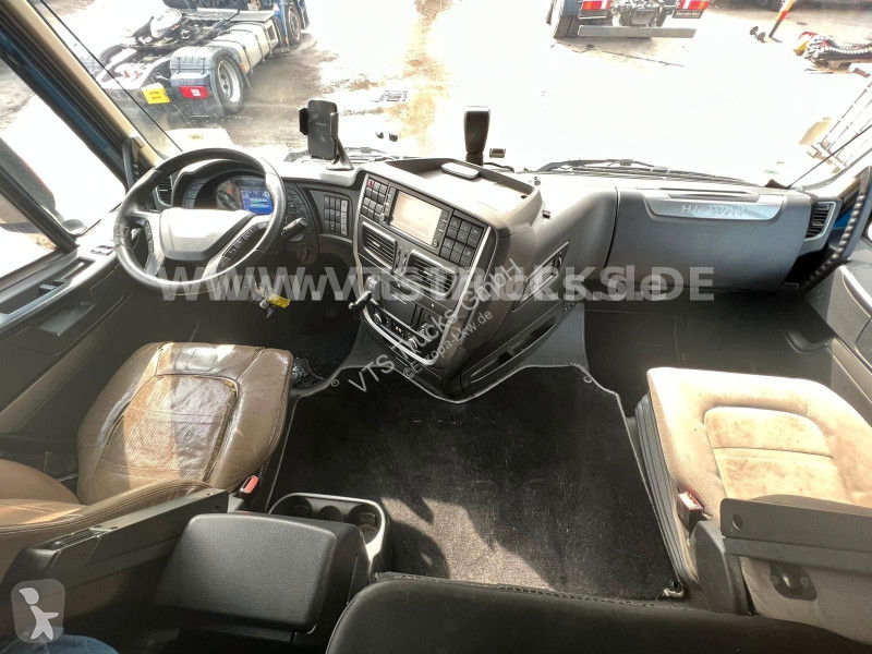 جرار Iveco 480 4x2 I Retarder I ACC