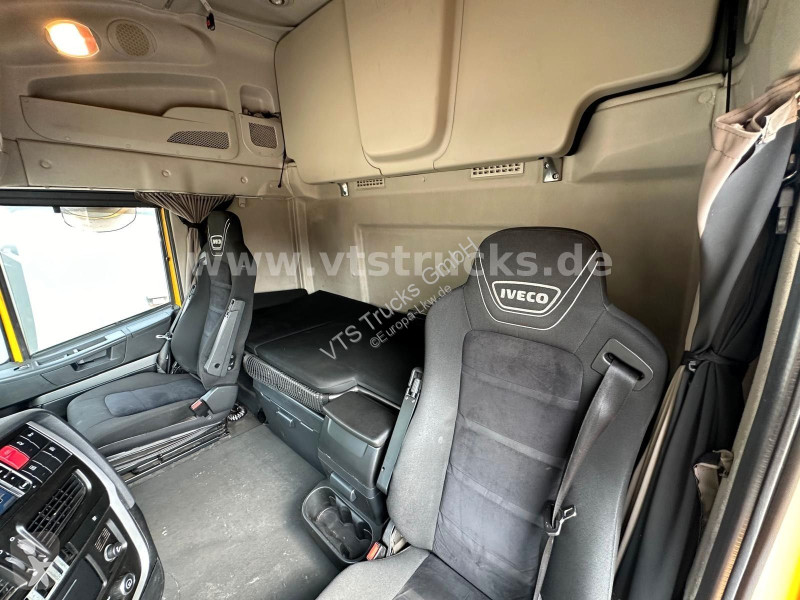Iveco 460 Euro6 4x2 Blatt-/Luft, Erdgas tractor...