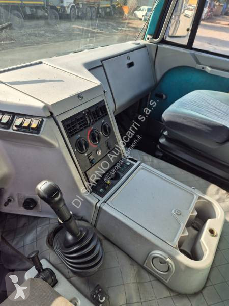 Iveco  tractor unit