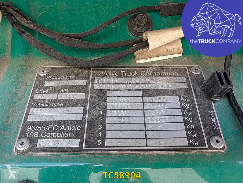 جرار Volvo 500