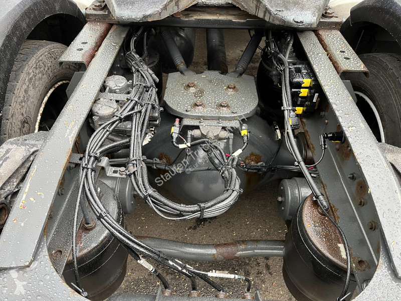 Nyergesvontató DAF 480 SuperSpaceCab 4X2...