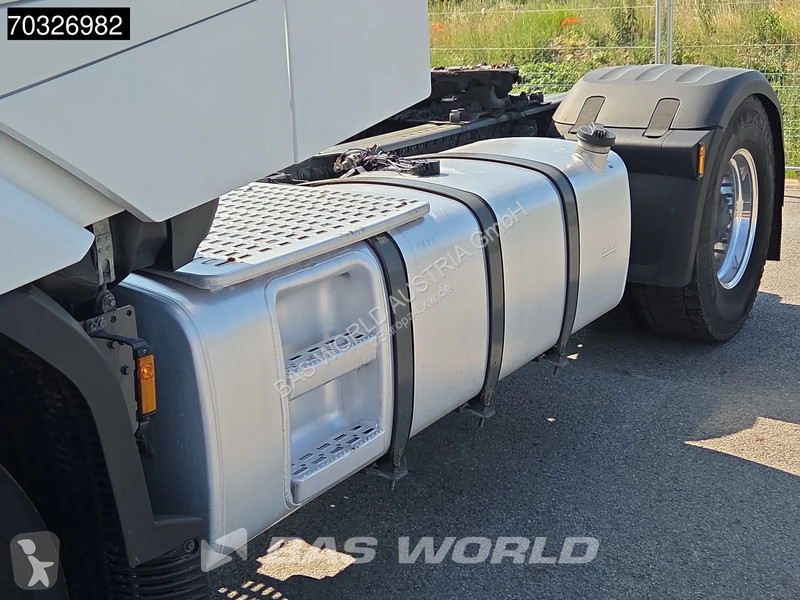 جرار DAF XG  4X2 2x Tanks Standklima ACC Alcoa's