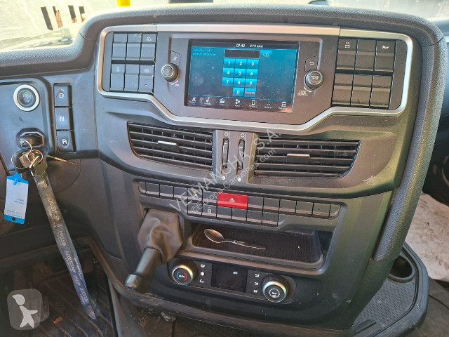 Cabeza tractora Iveco Stralis AS440S49T/P