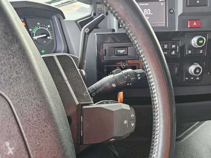 Влекач Renault T 480 HIGH 6X2 EVO DTI13