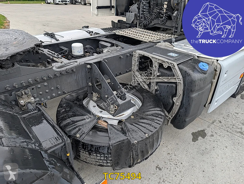 جرار Volvo FH 460