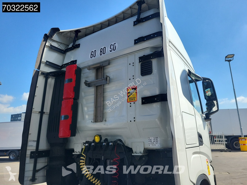 Trekker Iveco S-Way 460 S-Way 4X2 Mega Retarder...