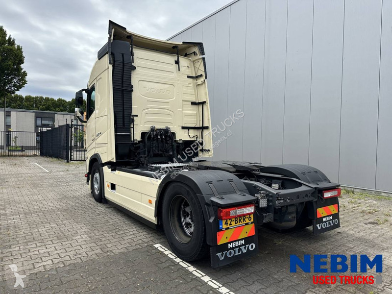 جرار Volvo FH460 4X2 Globetrotter TC - FULL AIR...