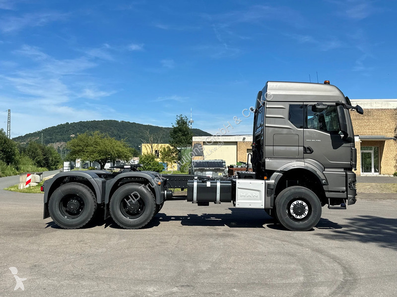 جرار MAN 33.540 MAN  33.540 6x6 BB SA