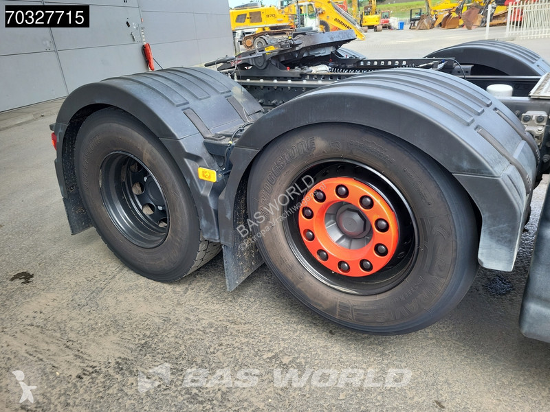 جرار Volvo 650 6X2 Lift+Lenkachse I-ParkCool...