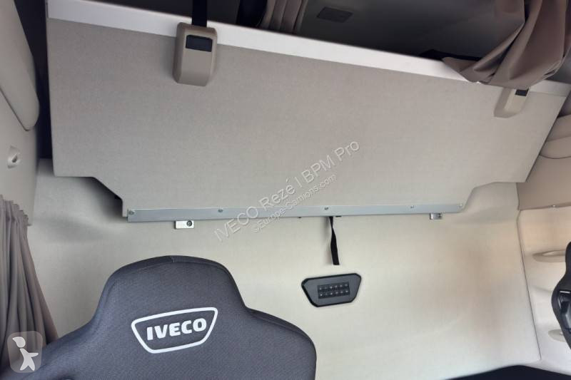 جرار Iveco