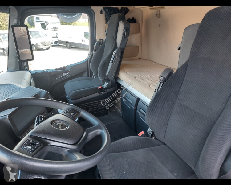 Trattore Stradale Mercedes 5 18 4x2