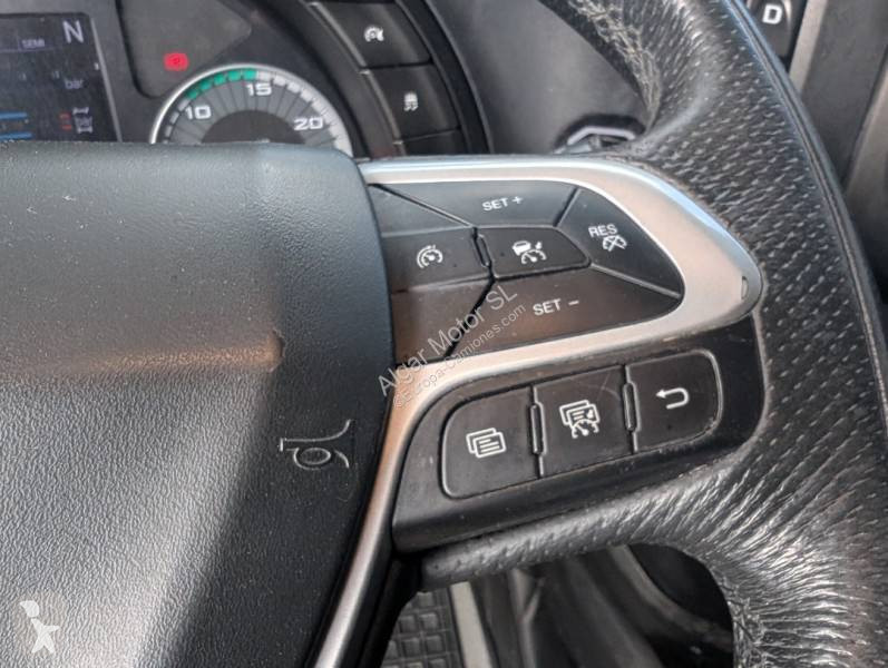 Iveco  tractor unit