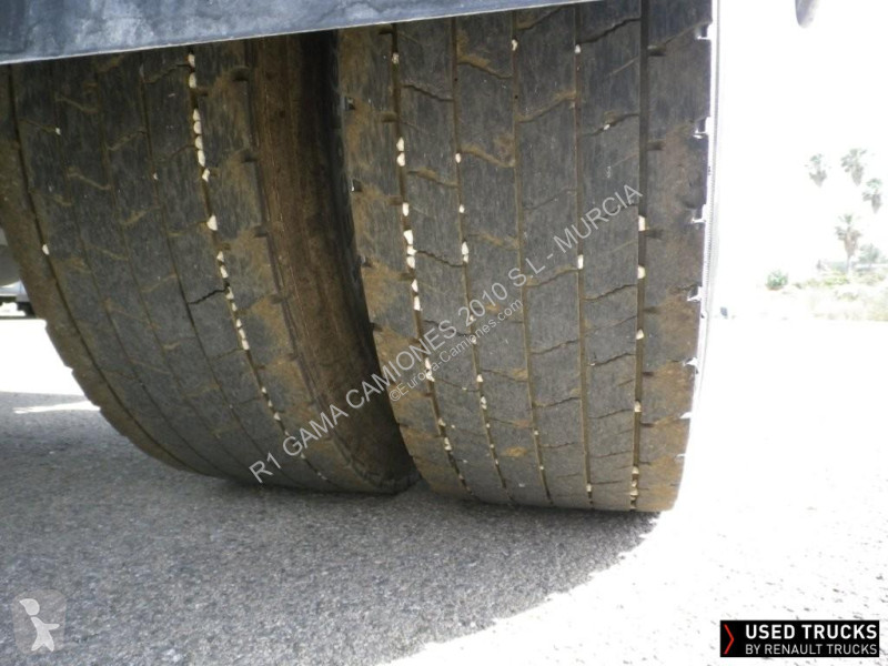 جرار Renault