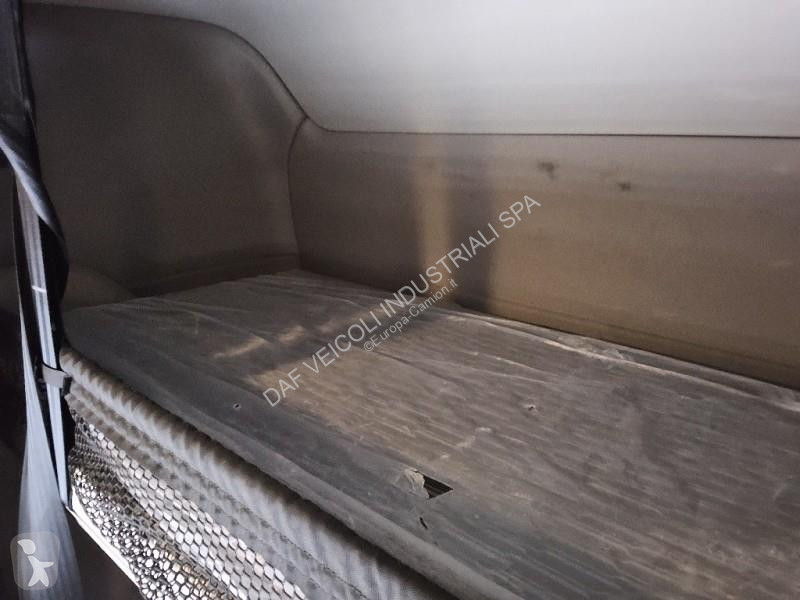 جرار DAF XG  FT 4X2
