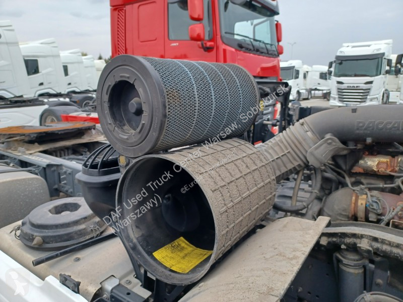 جرار DAF XF  FT 4X2