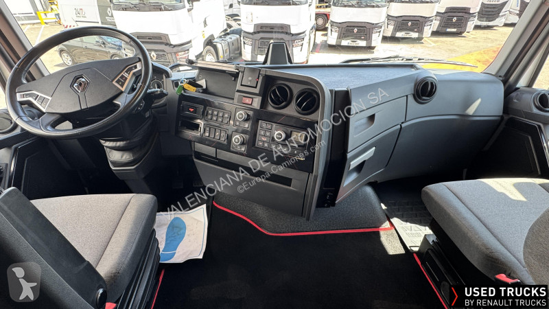 جرار Renault
