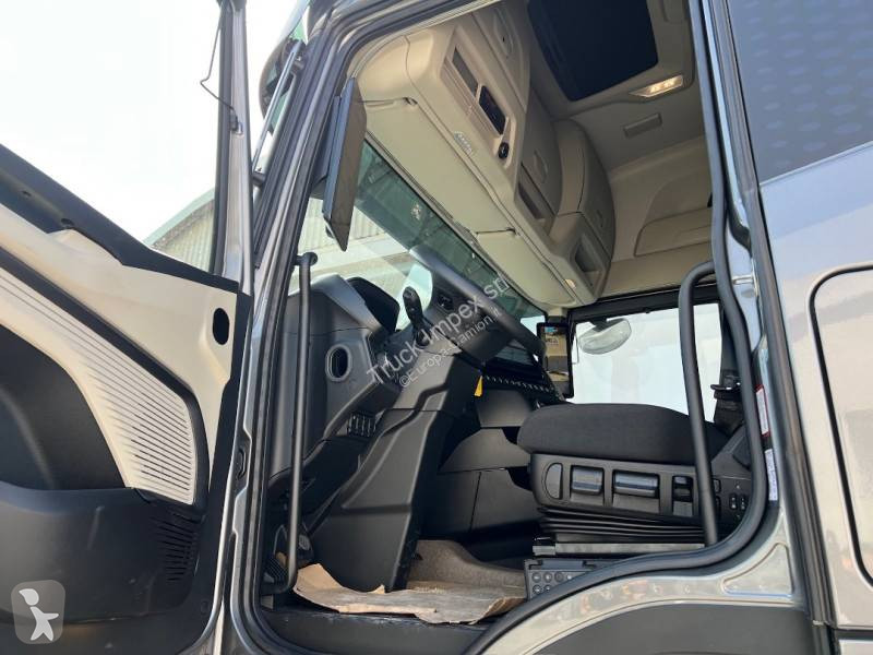 جرار Iveco