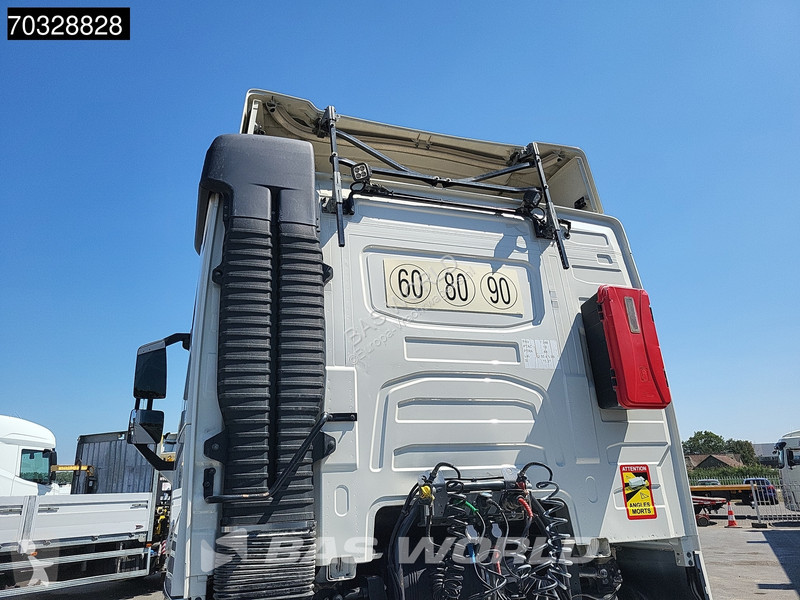 جرار Volvo 500 4X2 Low Cab! VEB+ Hydraulic