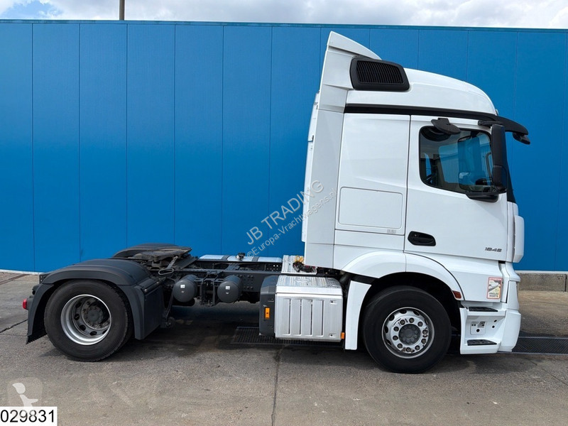 جرار Mercedes 1845 EURO 6d