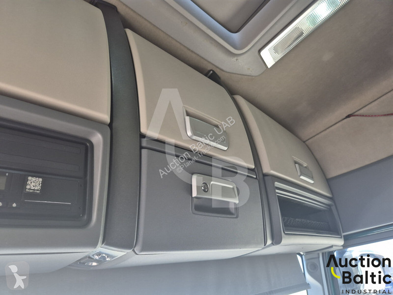 جرار Renault T430