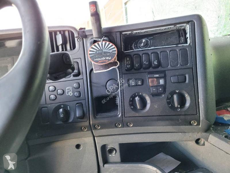 جرار Scania