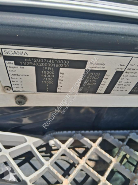 جرار Scania RETARDER + KIT BASCULANTE R