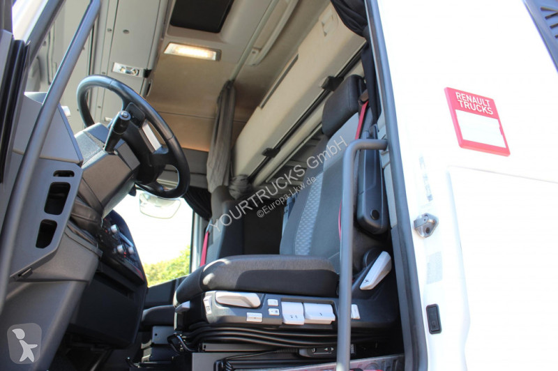 جرار Renault   T520 Retarder High-Sleeper LED 2...