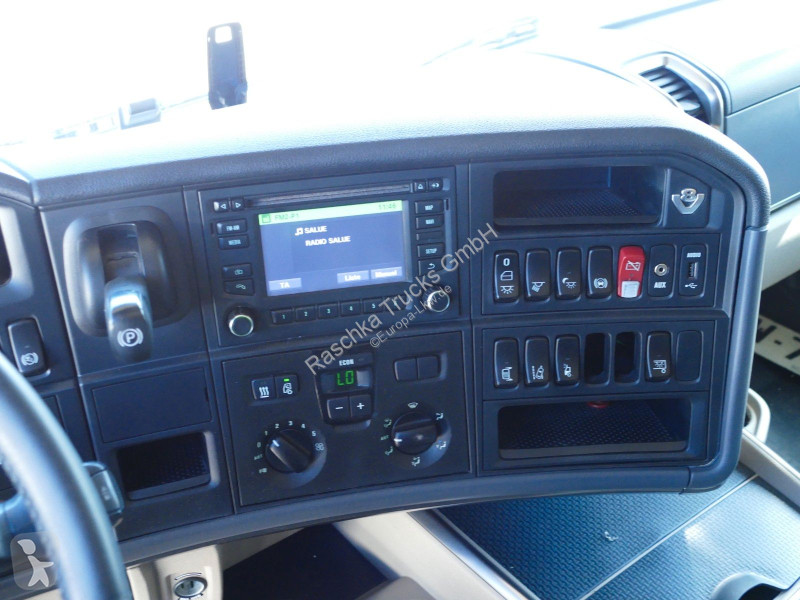 جرار Scania 580 * V8 *etarder*Standklima*