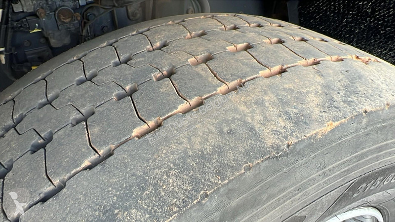 جرار DAF (BOITE MANUELLE / MANUAL GEARBOX)