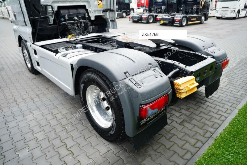 جرار MAN TGX 18.520