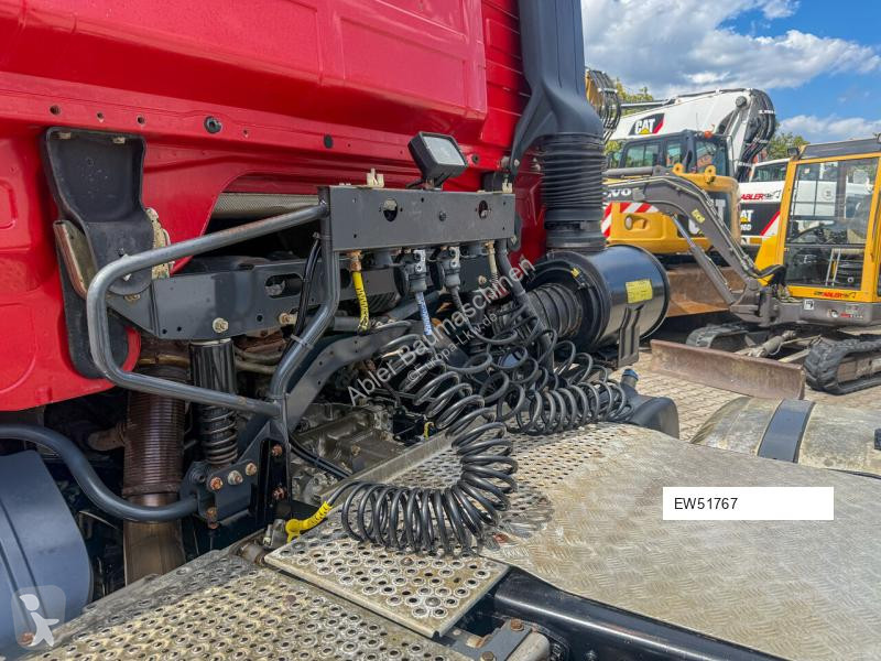 Cabeza tractora Mercedes 3351 MP3