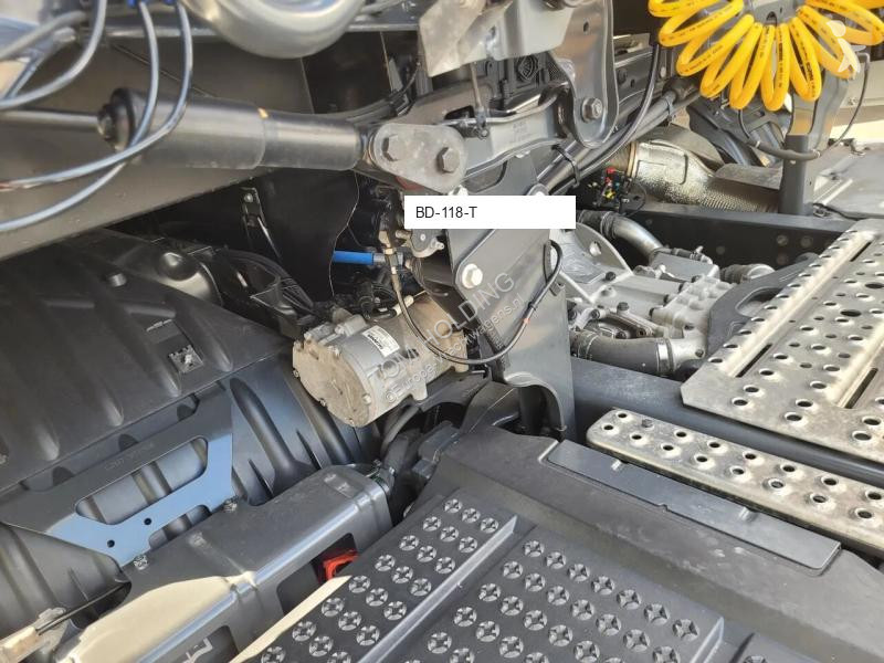 جرار Scania 500S NGS A4X2NA retarder steel/air...