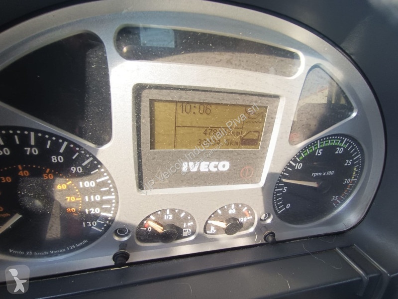 شاحنة Iveco 150 E 21