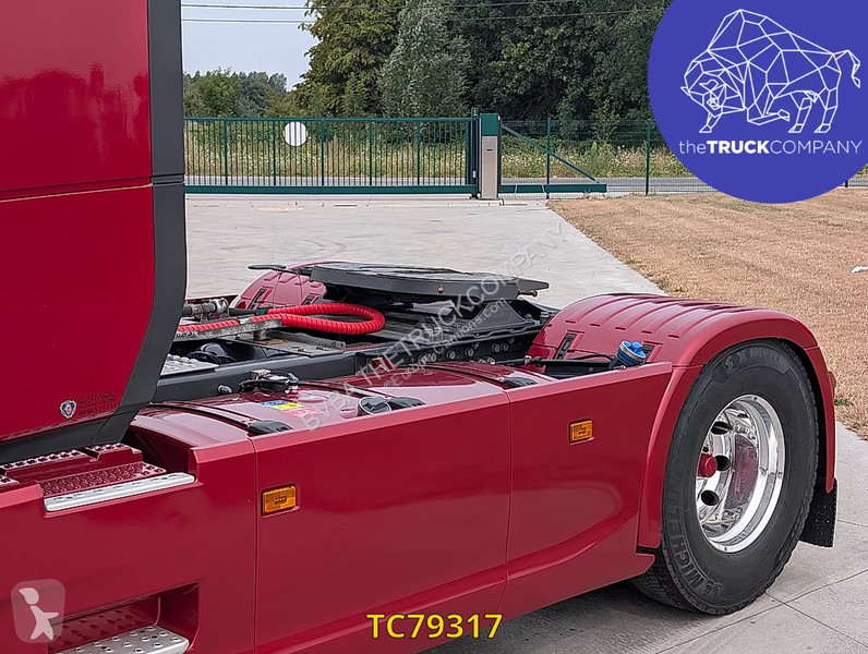 جرار Scania 500