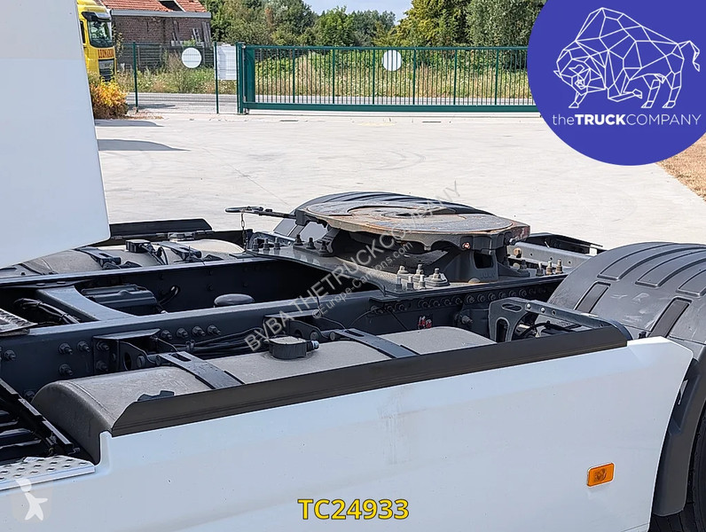 جرار Renault T 460