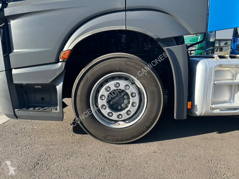 Tracteur Mercedes  Actros 1845 LS