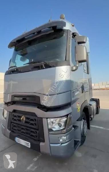 جرار Renault