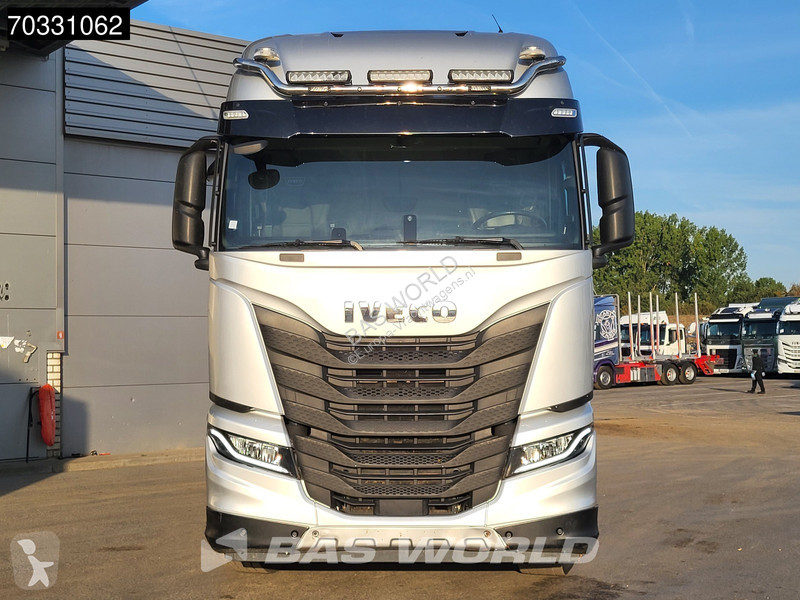 جرار Iveco X-Way 570 6X4 Retarder Standklima...