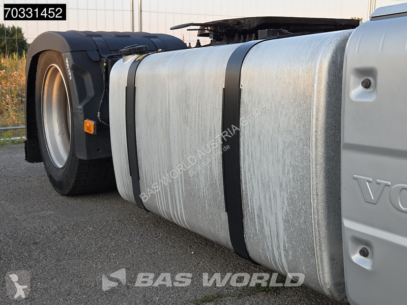 جرار Volvo FH 460 4X2 Globe Mega XL 2x Tanks...